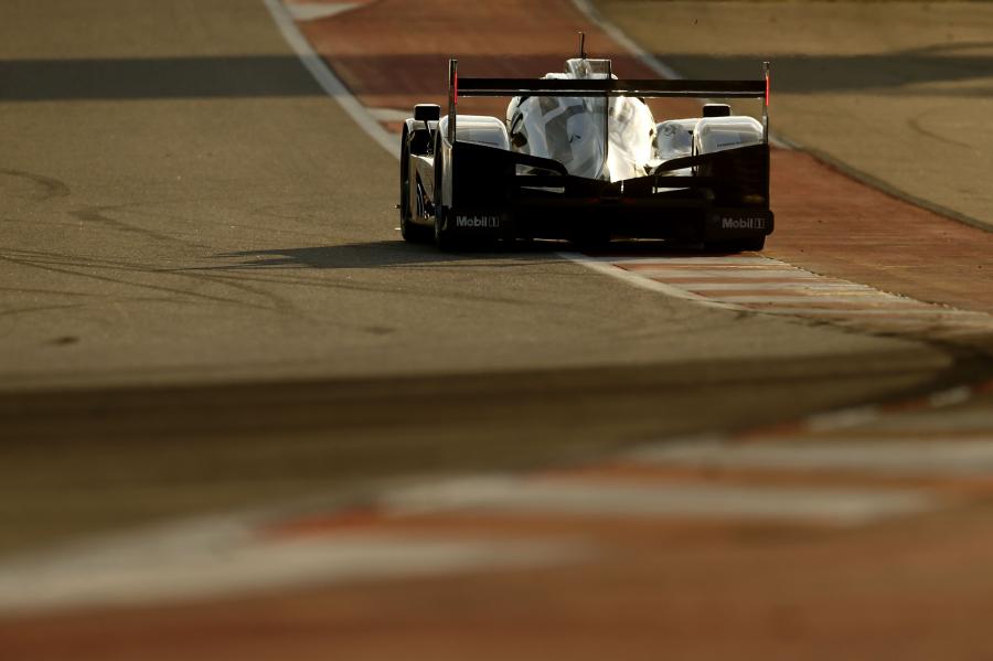  Porsche 919 Hybrid 2015 года  (фото 280 из 481)